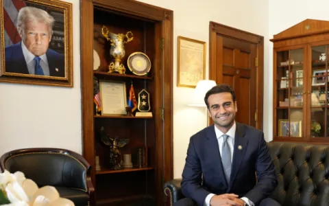 Abe office